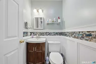 18 Division St, Norwich, CT 06360 - Photo 16