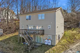 18 Division St, Norwich, CT 06360 - Photo 6