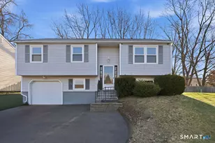 20 Kent Ct, Middletown, CT 06457 - Photo 1