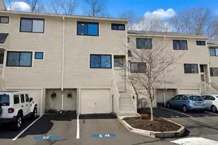 14 Sunrise Hill Rd, Norwalk, CT 06851 - Photo 2