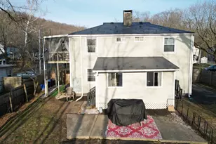 4 Hilltop Rd, New Haven, CT 06515 - Photo 40