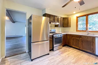 399 West Woods Road, Hamden, CT 06518 - Photo 8