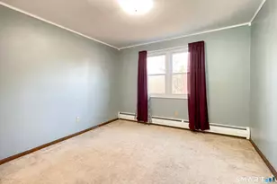 399 W Woods Rd, Hamden, CT 06518 - Photo 18