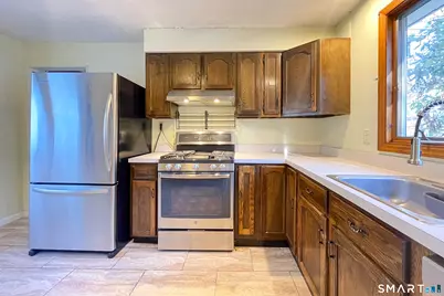 399 West Woods Road, Hamden, CT 06518 - Photo 10