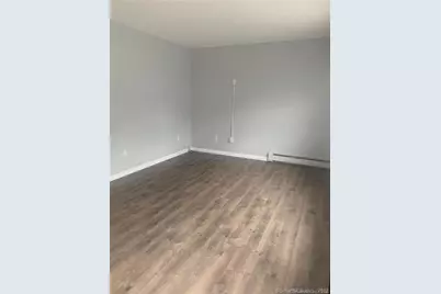 10 Elro Street, Manchester, CT 06040 - Photo 2