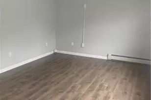 10 Elro St, Manchester, CT 06040 - Photo 2