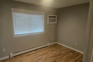 63 Webb St, Meriden, CT 06451 - Photo 10