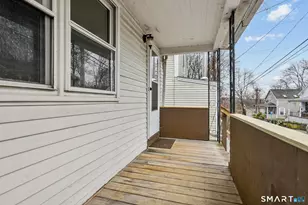 41 Fountain St, Norwich, CT 06360 - Photo 2