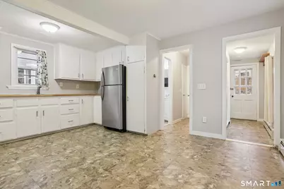 41 Fountain Street, Norwich, CT 06360 - Photo 8