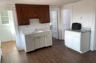 85 Franklin St, Torrington, CT 06790 - Photo 4