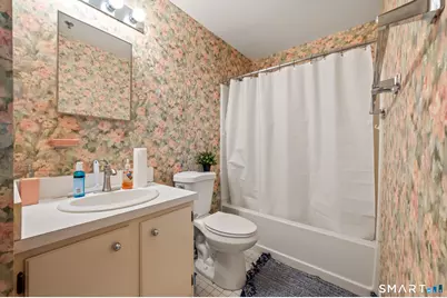 111 Dekoven Drive #703, Middletown, CT 06457 - Photo 20