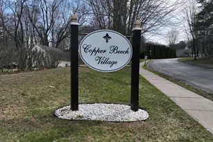 62 Copper Beech Ln, Portland, CT 06480 - Photo 2