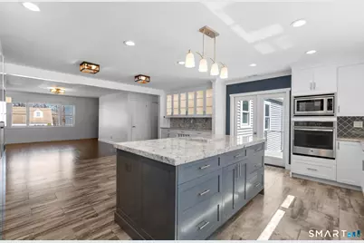 30 Dee Lane, Stamford, CT 06902 - Photo 10
