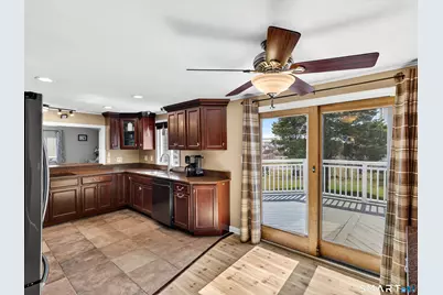 23 Skyview Terrace, Groton, CT 06340 - Photo 8