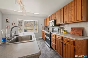 271 Chestnut Hill Rd, Killingworth, CT 06419 - Photo 10