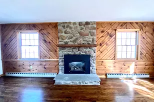 1 Burlington Rd, Farmington, CT 06085 - Photo 8