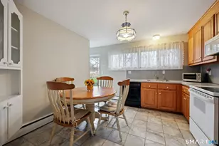 115 College Ave, Southington, CT 06489 - Photo 12