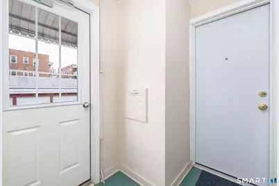 40 Arnold Way #40, West Hartford, CT 06119 - Photo 14