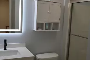 25 W Silver St, Middletown, CT 06457 - Photo 20