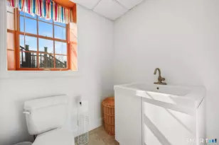 1209 Daniels Farm Rd, Trumbull, CT 06611 - Photo 32