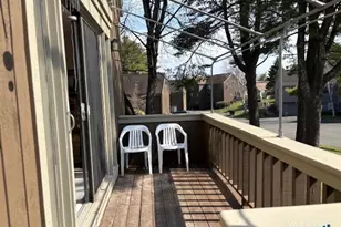 99 Seminole Ln, Stratford, CT 06614 - Photo 16