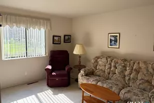 99 Seminole Ln, Stratford, CT 06614 - Photo 18