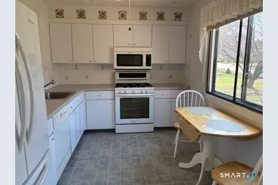 99 Seminole Lane #A, Stratford, CT 06614 - Photo 6