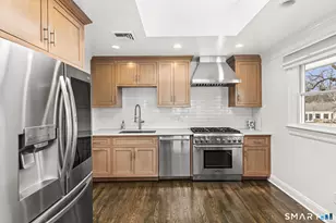 102 Soundview Dr, Stamford, CT 06902 - Photo 14