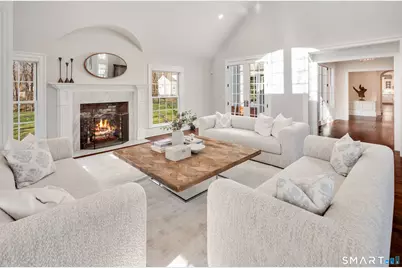 1421 Oenoke Ridge, New Canaan, CT 06840 - Photo 4
