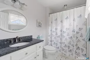 42 Dunham St, Wethersfield, CT 06109 - Photo 30