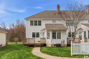 42 Dunham St, Wethersfield, CT 06109 - Photo 2