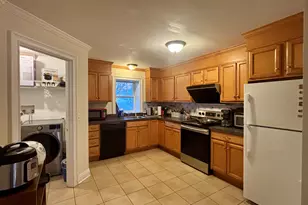 41 Palmer St, Norwich, CT 06360 - Photo 8