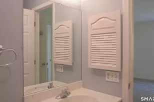 23 Derbyshire, Derby, CT 06418 - Photo 8