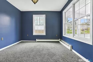 17 Salem St, Hartford, CT 06114 - Photo 12