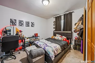 105 Pond Street, Bridgeport, CT 06606 - Photo 16