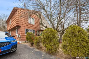 105 Pond St, Bridgeport, CT 06606 - Photo 24