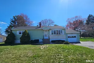 70 Tumblebrook Rd, Milford, CT 06461 - Photo 2