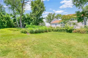 983 Black Rock Tpke, Fairfield, CT 06825 - Photo 20