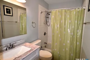 125 Warner Hill Rd, Stratford, CT 06614 - Photo 10