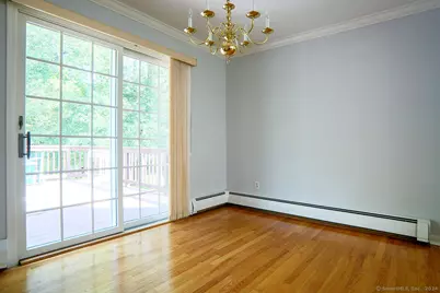 11 Beechwood Lane, Westport, CT 06880 - Photo 8