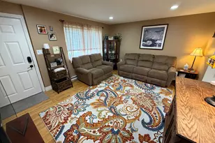 461 Spring St, Naugatuck, CT 06770 - Photo 2