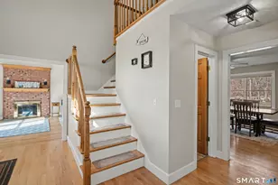 10 Fox Hollow Dr, Montville, CT 06370 - Photo 12