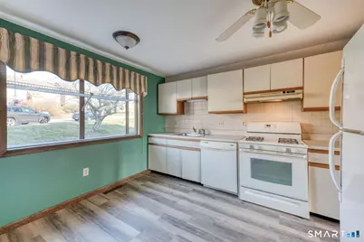 124 Skyview Drive #124, Cromwell, CT 06416 - Photo 6