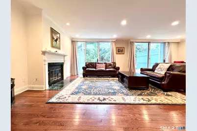 32 Regents Park #32, Westport, CT 06880 - Photo 10