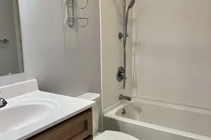 808 Fieldstone Ct, Colchester, CT 06415 - Photo 18