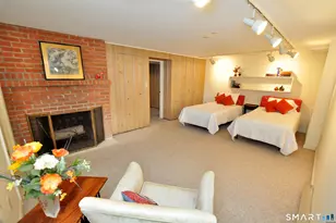 276 Westpoint Terr, West Hartford, CT 06107 - Photo 26