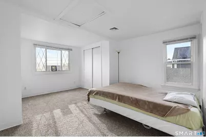 15 California Street, West Haven, CT 06516 - Photo 12