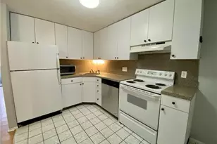 165 Towne House Rd, Hamden, CT 06514 - Photo 2