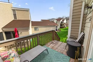 62 Monticello Dr, Branford, CT 06405 - Photo 4