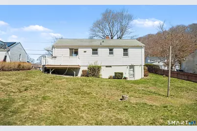 80 Roosevelt St Extension, New Haven, CT 06513 - Photo 24